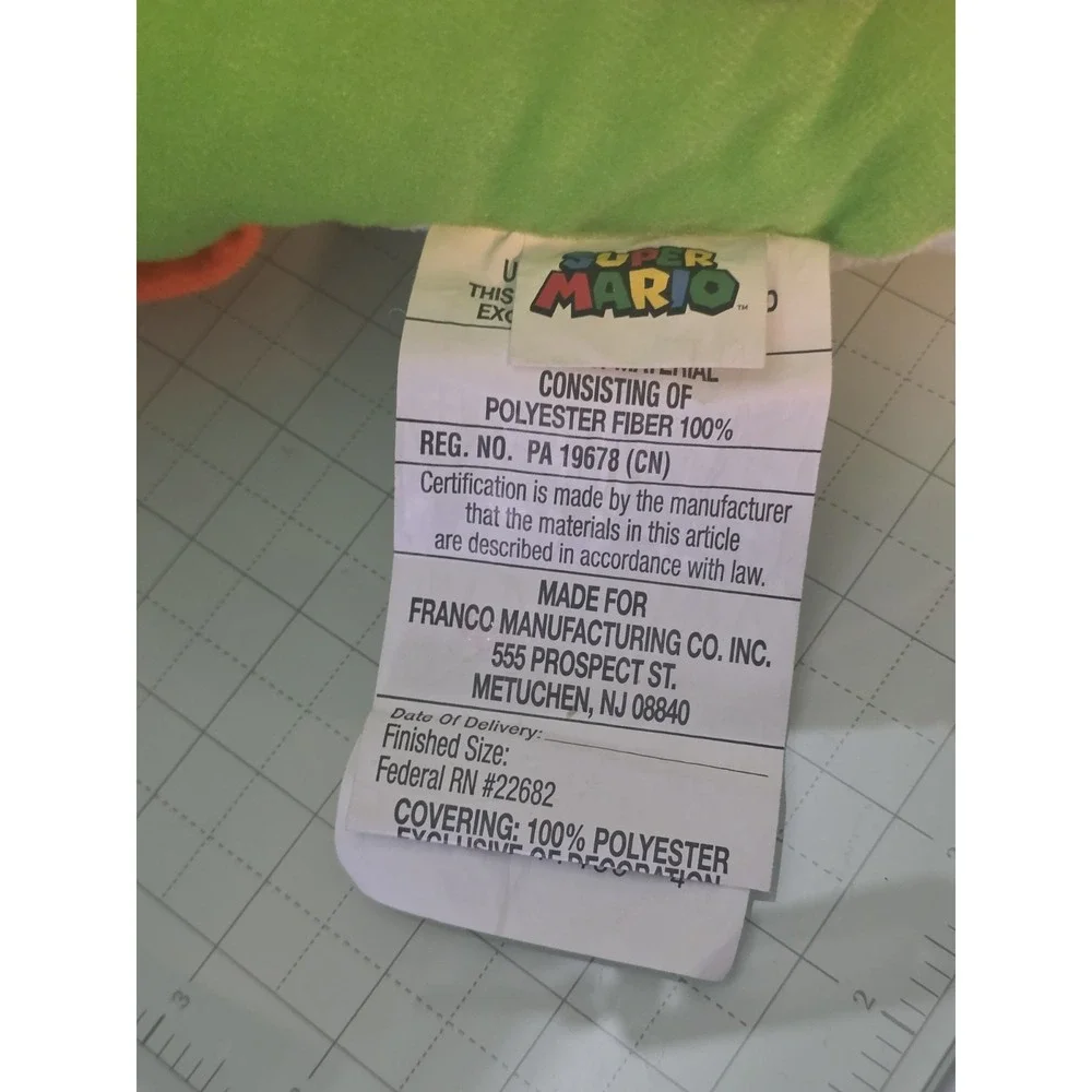 Nintendo‎ 2019 Super Mario - Yoshi Jumbo Plush 22